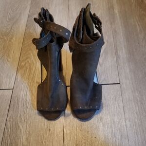 Olive Women's Open-Toe Ankle Boots